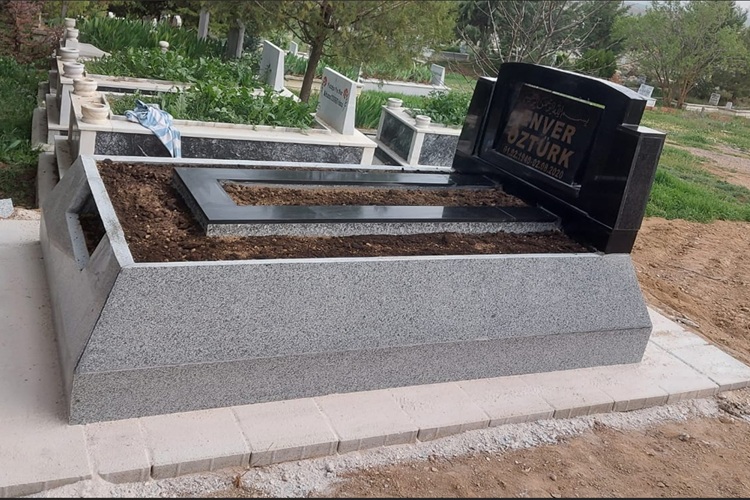 Sivas Granit Mezar İmalatı